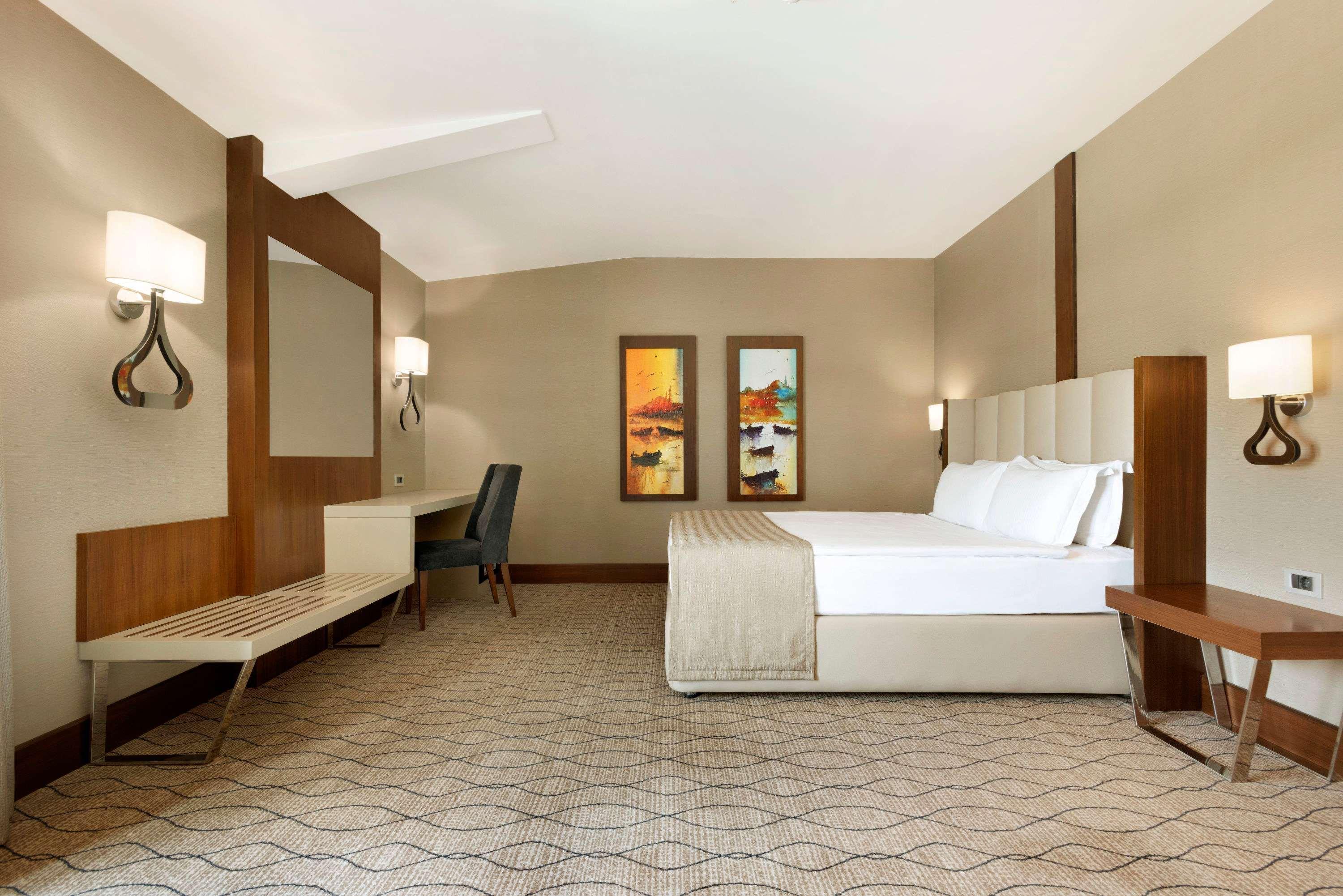 Ramada By Wyndham Sakarya Hotel Exteriör bild
